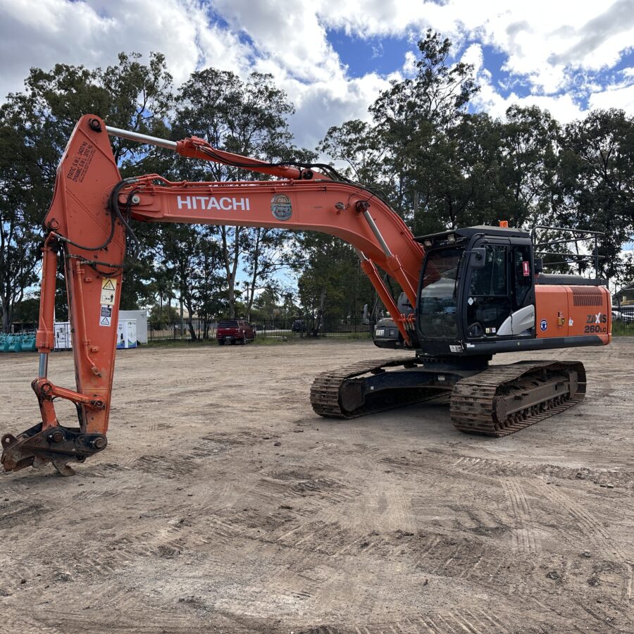 HITACHI ZX260LC-5B EXCAVATOR