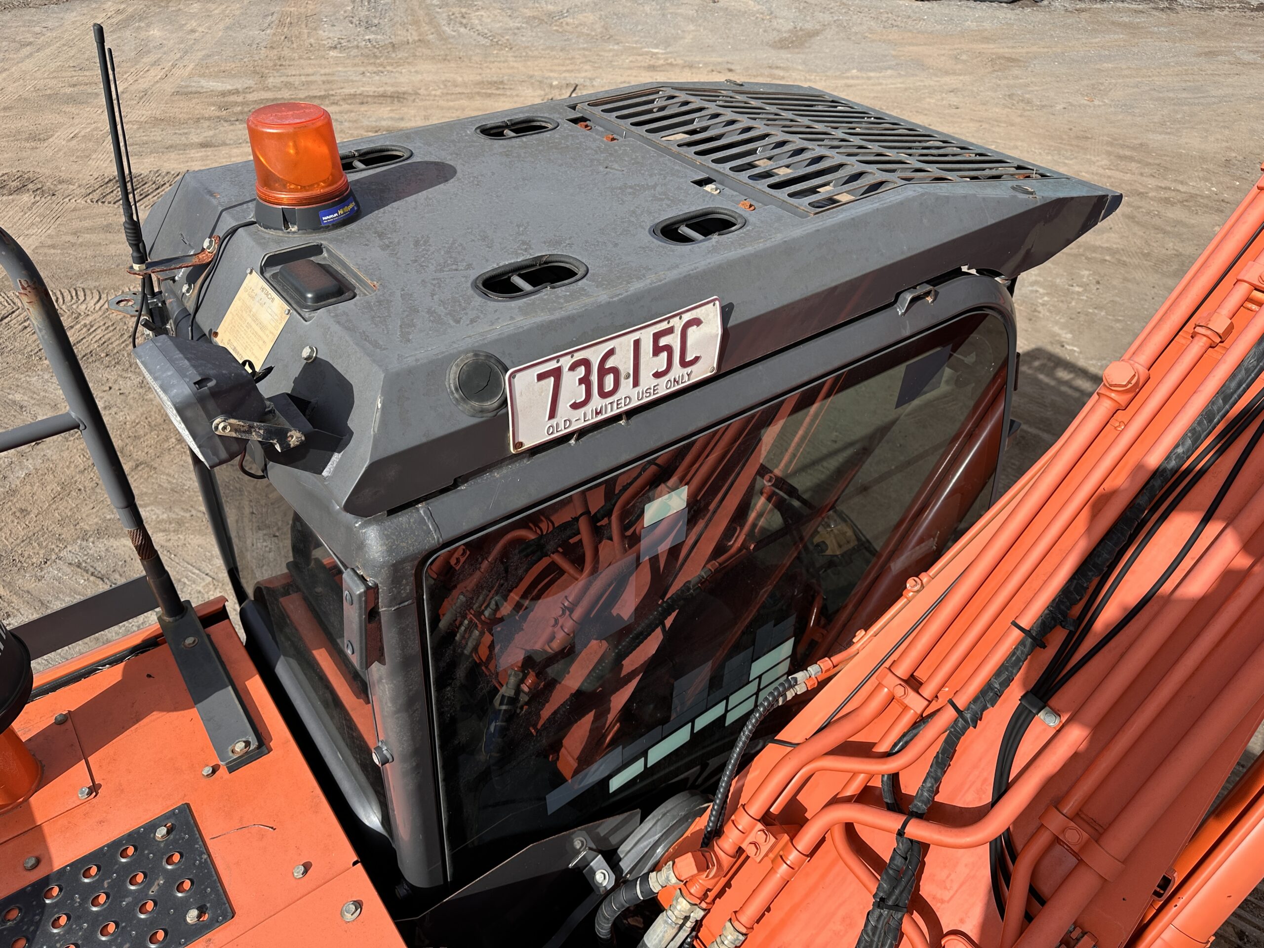 HITACHI ZX260LC-5B EXCAVATOR - Melbourne Tractors