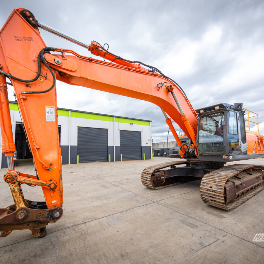 HITACHI ZX350LCH-3 EXCAVATOR