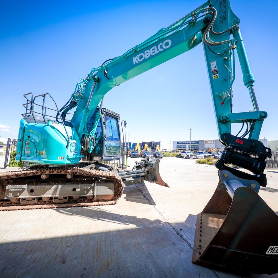 KOBELCO ED160BR-7 EXCAVATOR