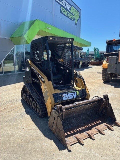 ASV RT-30 POSI-TRACK® LOADER