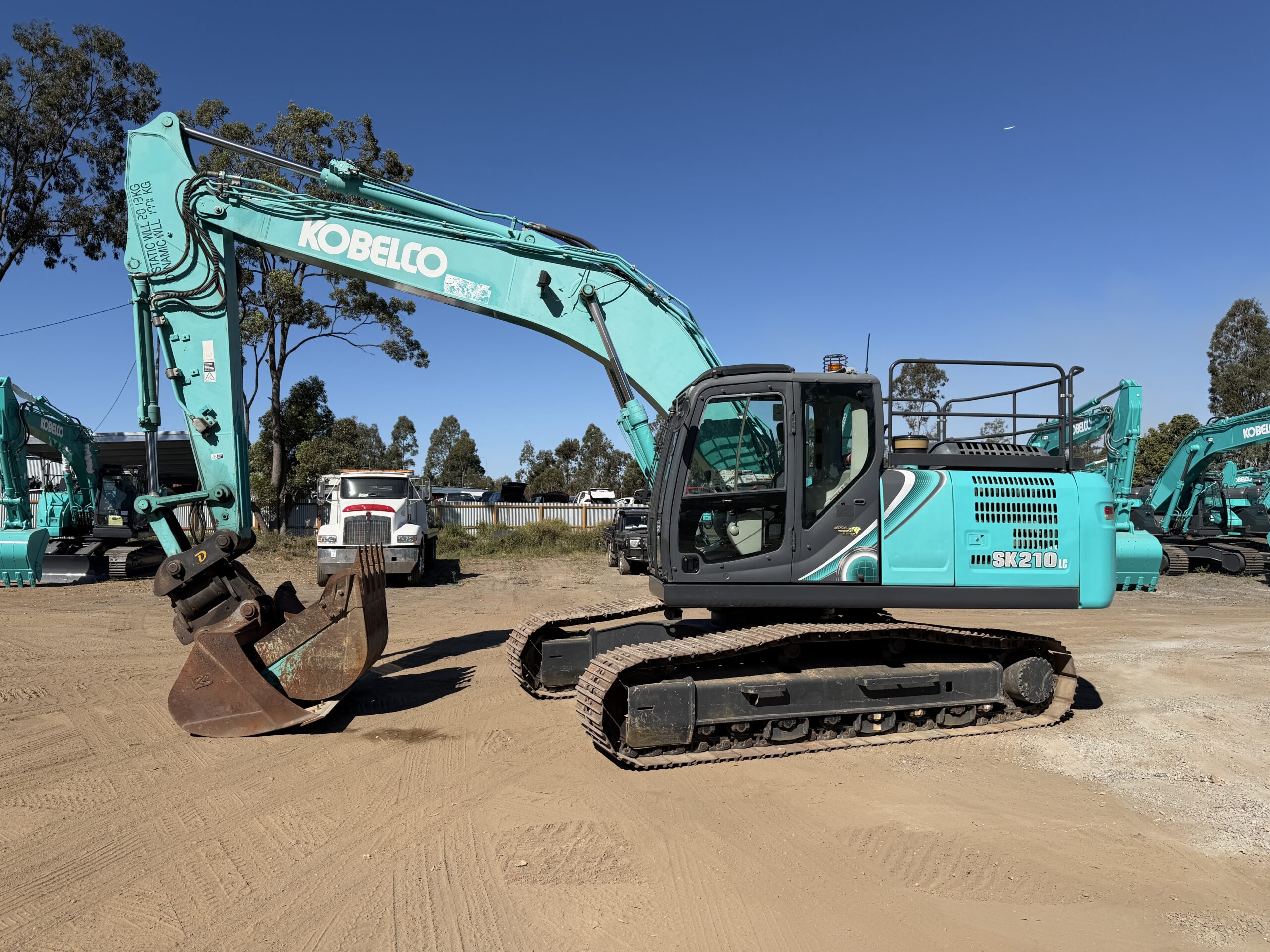 Kobelco SK210LC-10 Excavator